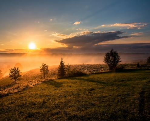 detoxing from alcohol and benzodiazepines at the same time - sunrise symbolizing a safe new start in medical detox